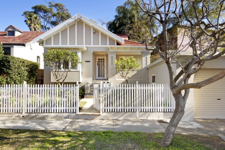 Lugar Street – Bronte