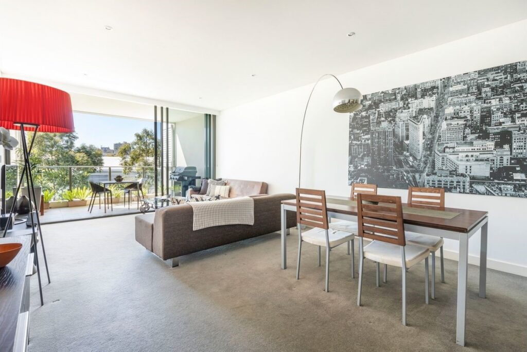 McLachlan Avenue – Rushcutters Bay