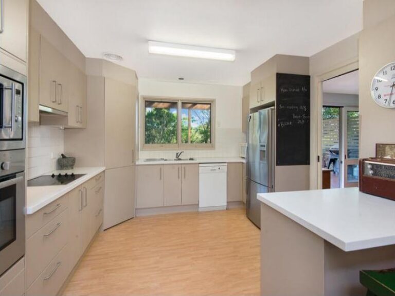 Albert Drive – Killara
