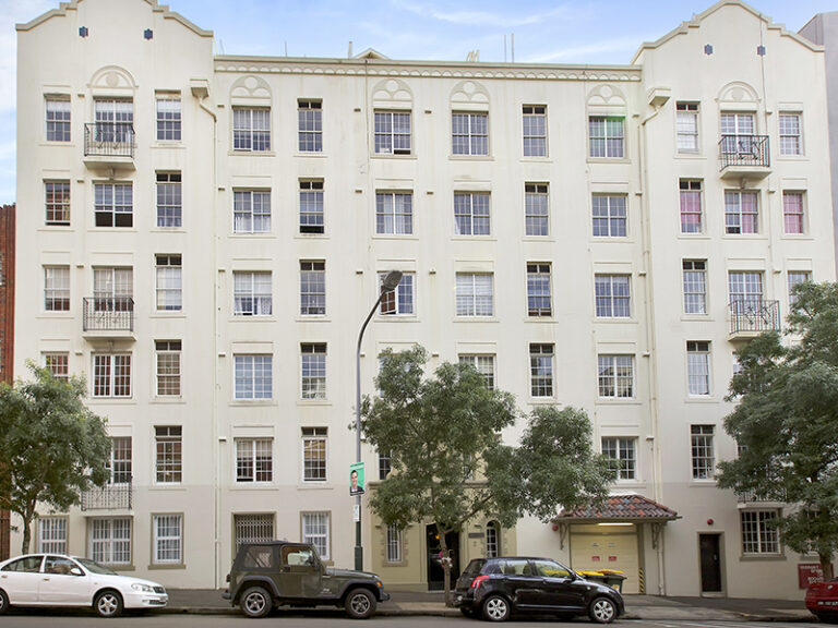 Greenknowe Avenue – Potts Point