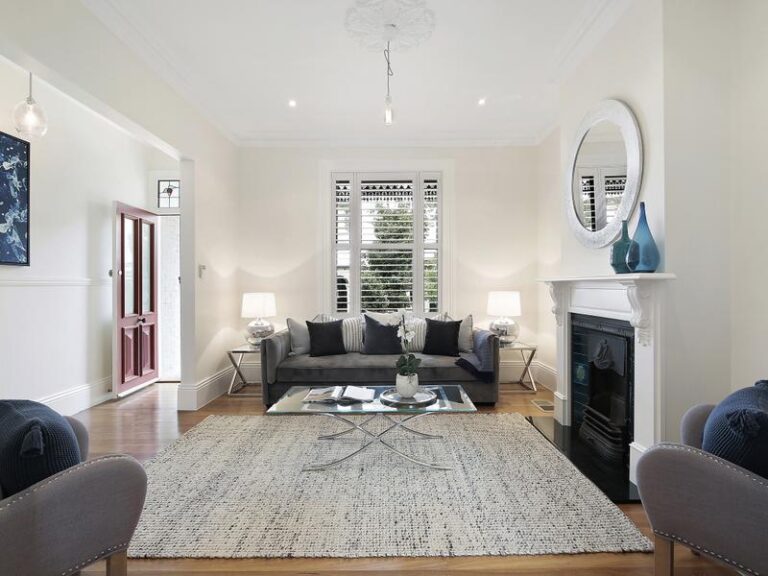 Station Street – Newtown