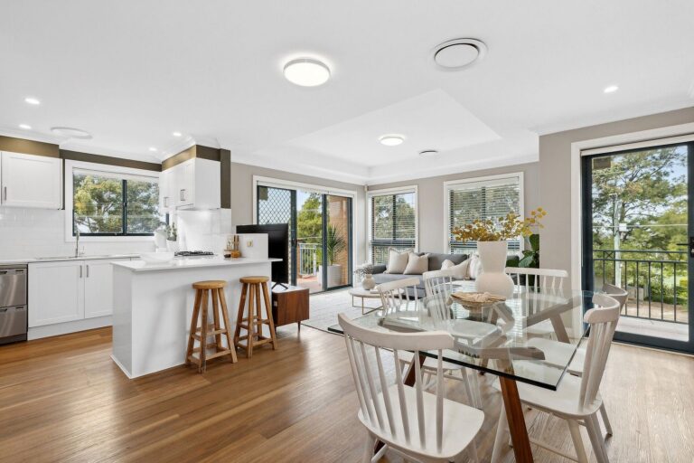 Sailors Bay Road – Northbridge