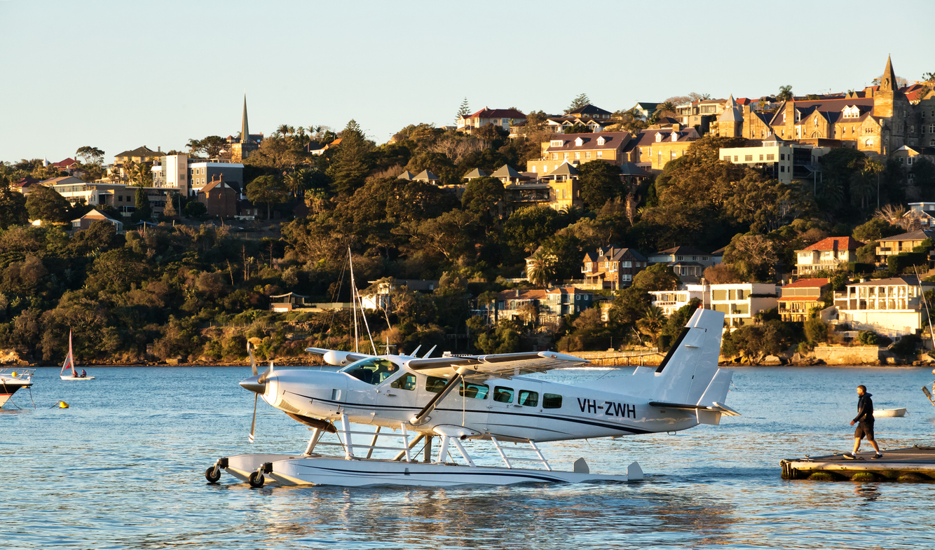Cessna 208 Seaplane taxis out of Rose Bay, Sydney