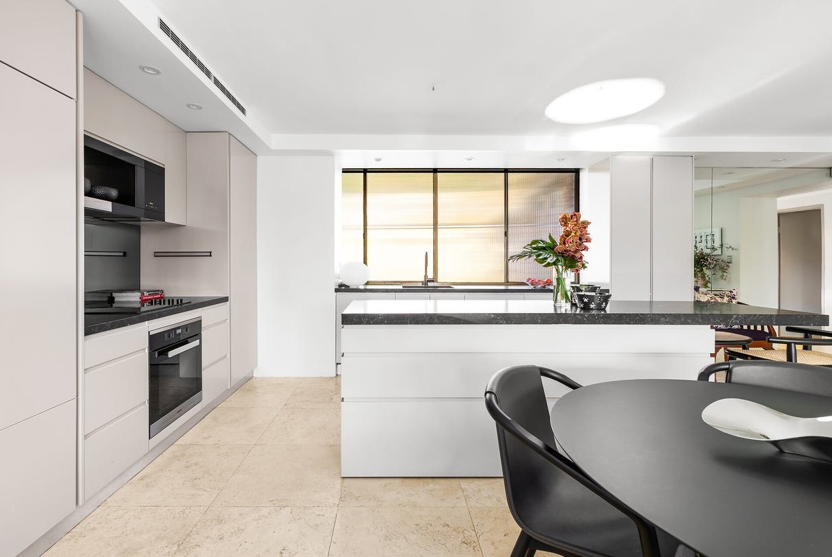 Victoria Street – Potts Point