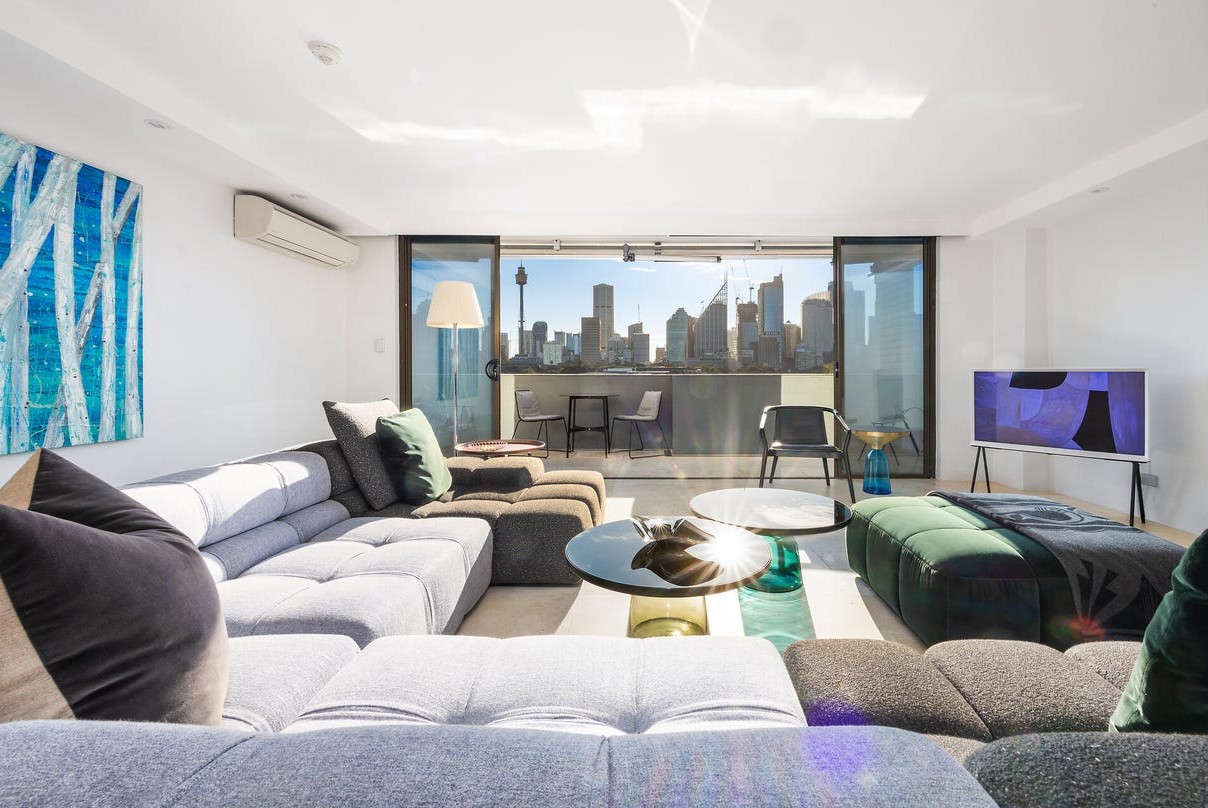 Victoria Street – Potts Point