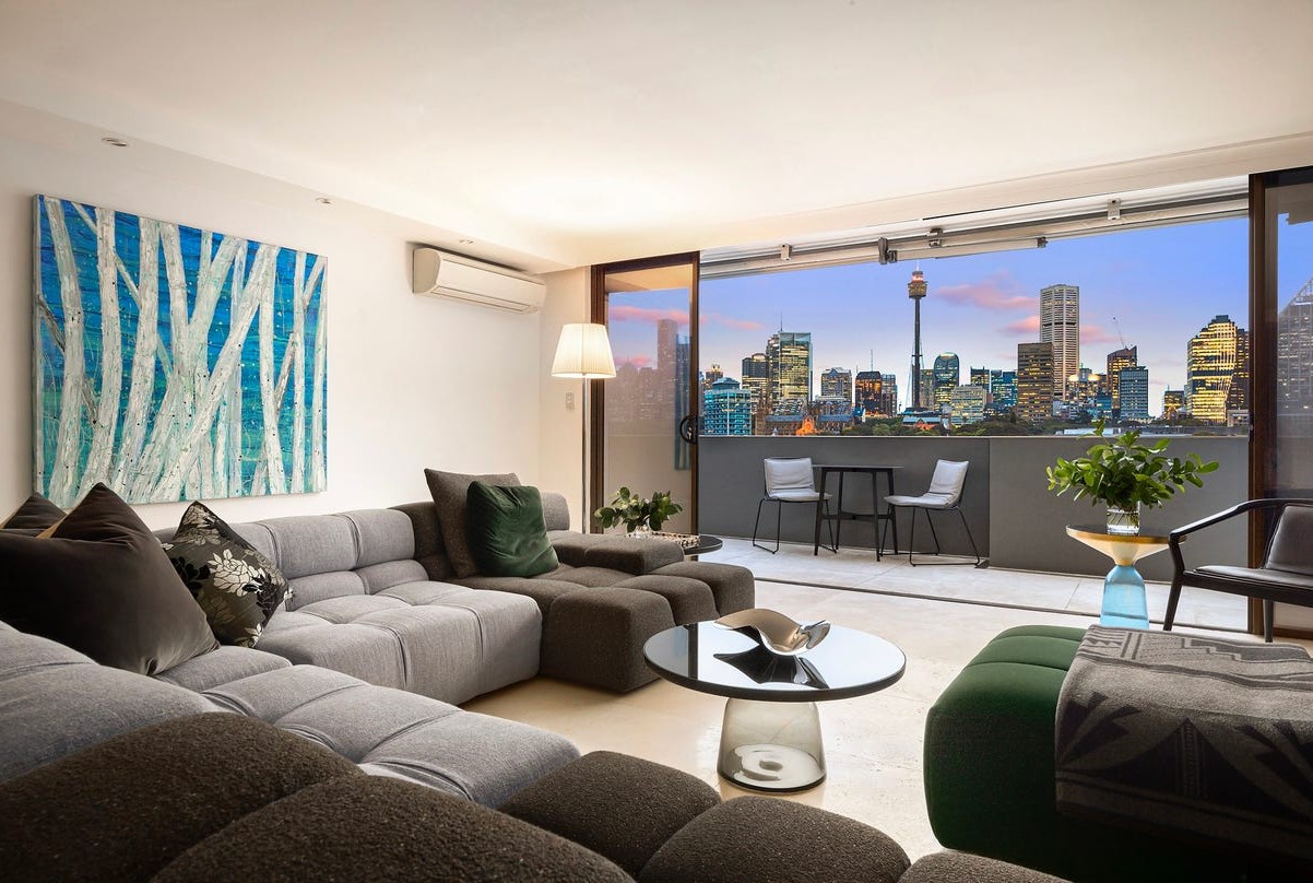 Victoria Street – Potts Point